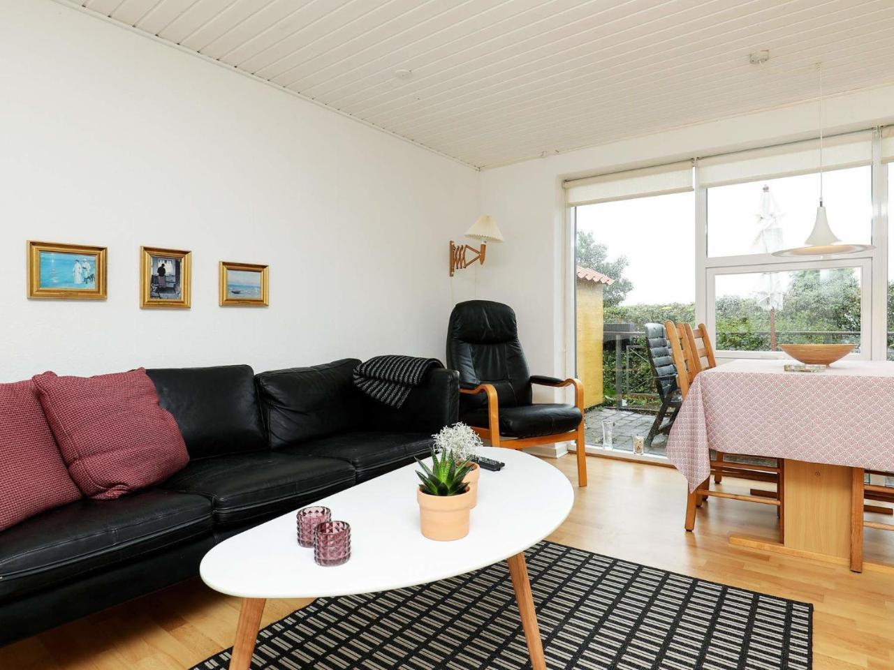 4 Person In Nyk Bing M Holiday home